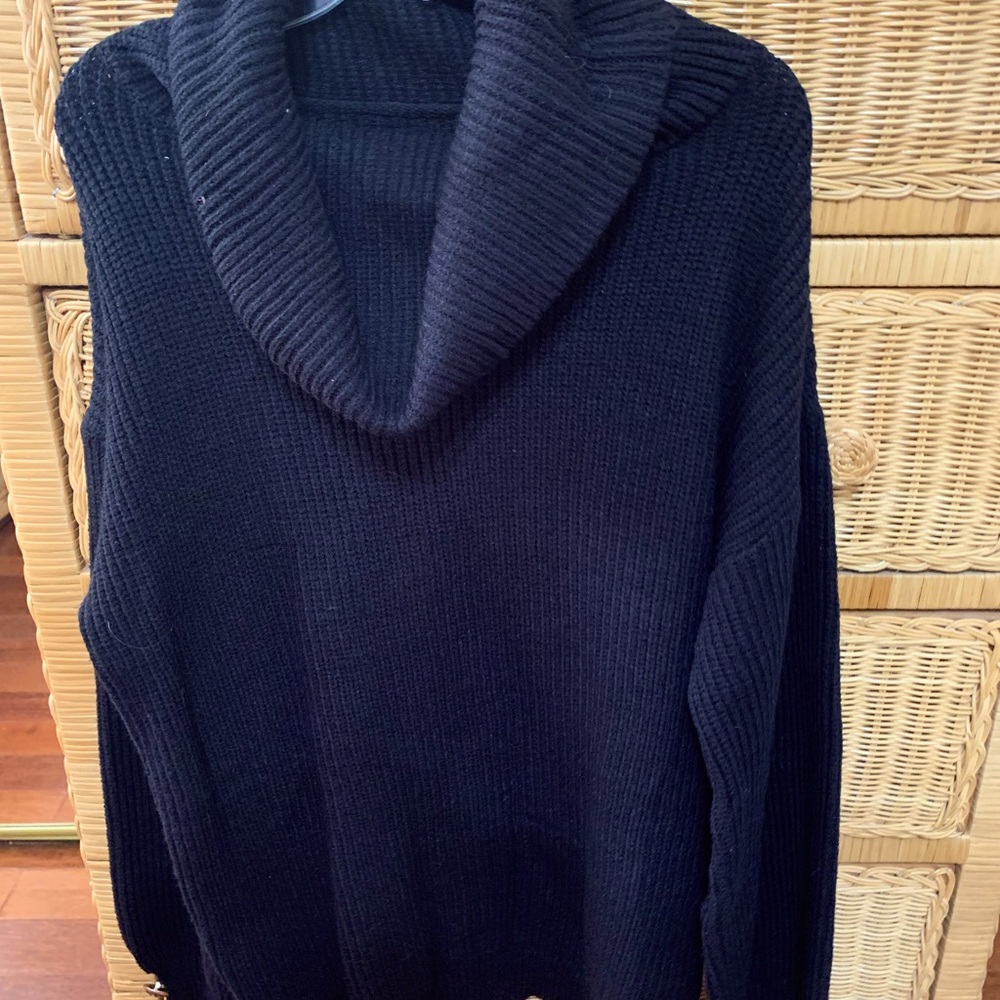 Bulky black sweater size large.